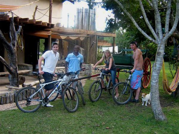 Dijembe Backpackers Lodge Stormsrivier Εξωτερικό φωτογραφία